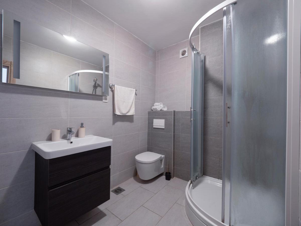 Family Three Bedroom Apartment Brando Будва Экстерьер фото